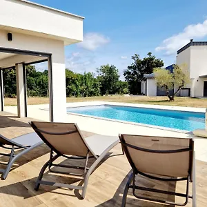 Villa Le De Gamme, Jardin, Piscine, Gabriac (Aveyron)