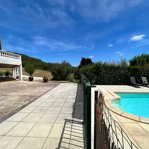 Appartement Rez De Piscine, 10 Personnes - Rêve De Papillon Et à L'étage, 5 Personnes - Nid D'étoiles, Il S'agit Bien De Deux Individuels Qui Sont Reliés Par Un Escalier Interne, Permet A Grande Famille De Louer Les Deux, Saint-Géry